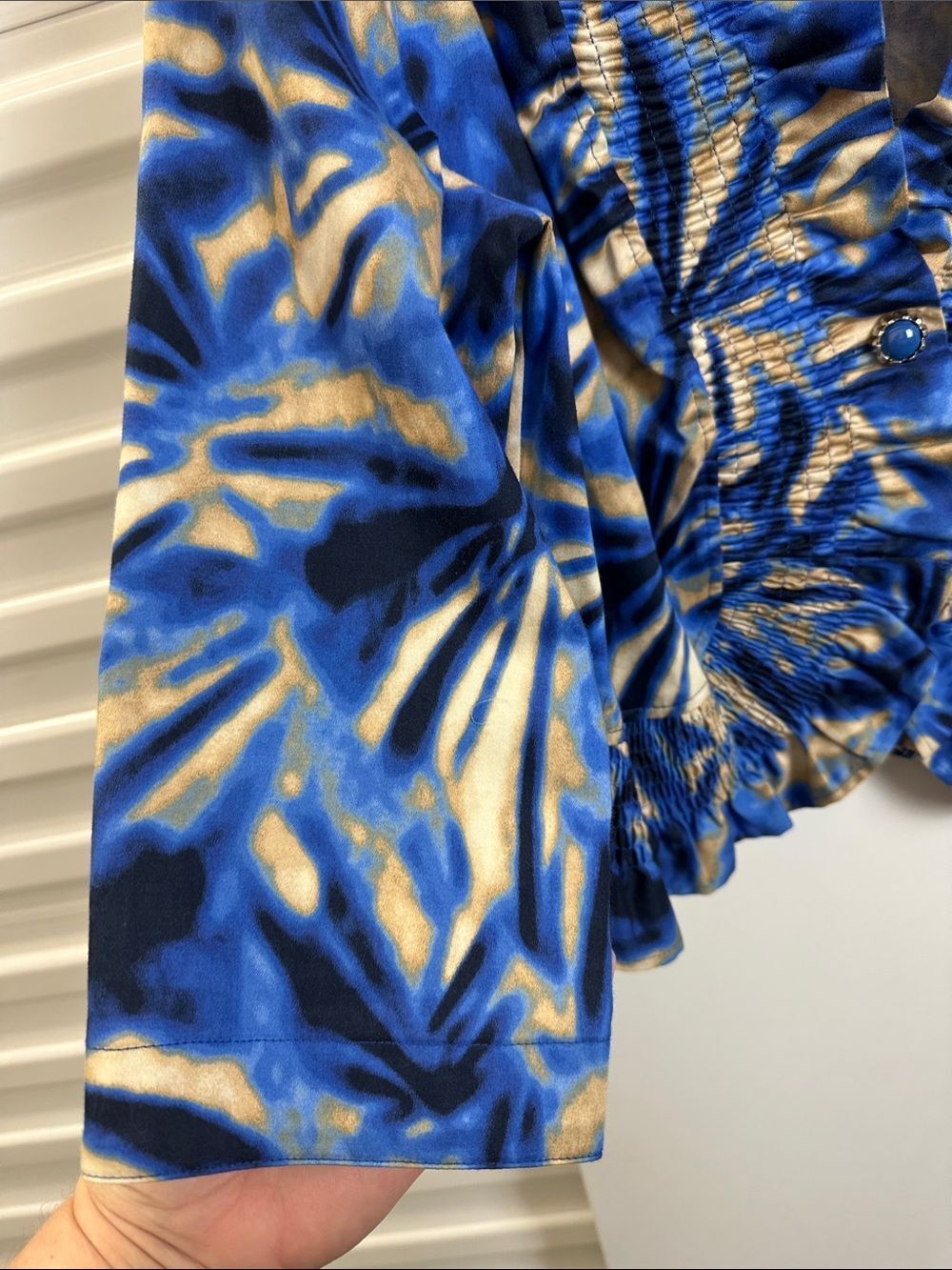 Cato Blue & Gold Ruffled Printed Jacket - Picture 6 of 10